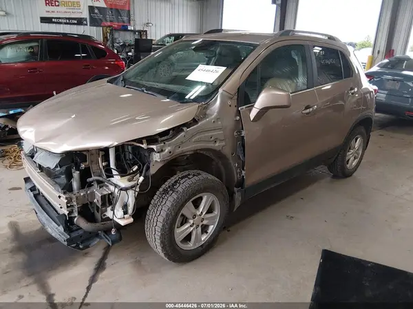 3GNCJPSB6JL155665 2018 CHEVROLET TRAX - Image 2