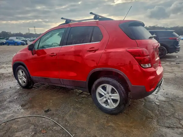 3GNCJPSB6JL170506 2018 CHEVROLET TRAX - Image 2