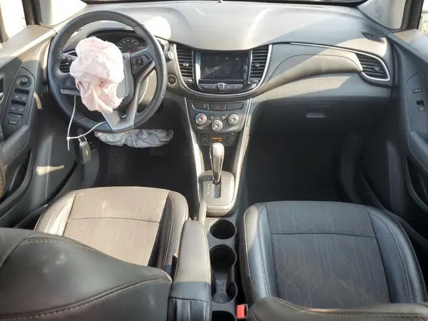 3GNCJPSB6JL199651 2018 CHEVROLET TRAX - Image 8