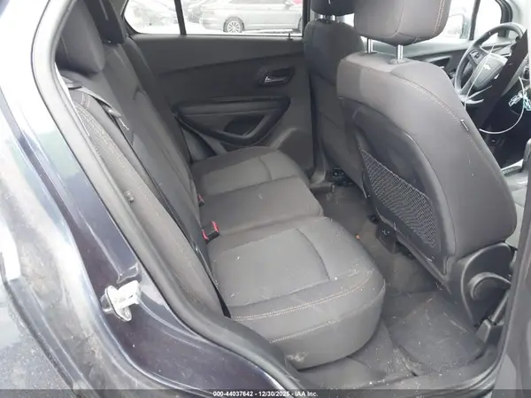 3GNCJPSB6JL317522 2018 CHEVROLET TRAX - Image 8