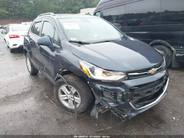 3GNCJPSB6JL329315 2018 CHEVROLET TRAX - Image 1