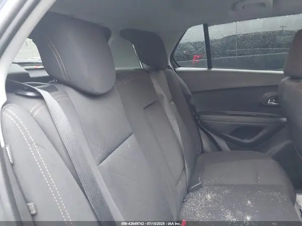 3GNCJPSB6JL329315 2018 CHEVROLET TRAX - Image 8