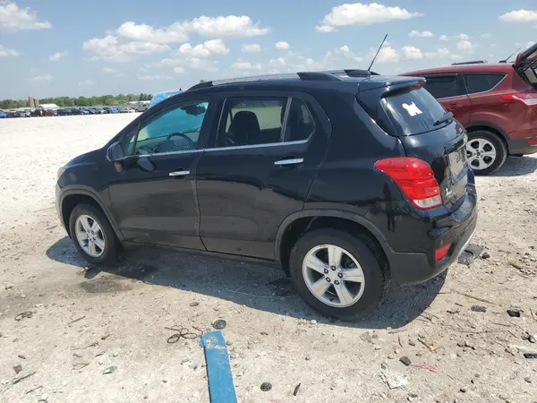 3GNCJPSB6JL356840 2018 CHEVROLET TRAX - Image 2
