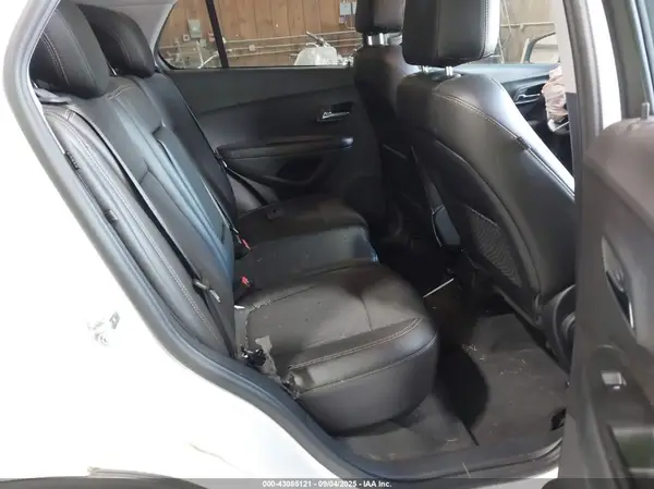 3GNCJPSB6JL391166 2018 CHEVROLET TRAX - Image 8