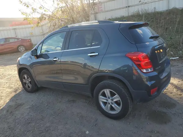 3GNCJPSB6JL397842 2018 CHEVROLET TRAX - Image 2