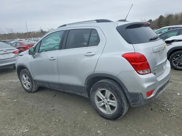 3GNCJPSB6JL416051 2018 CHEVROLET TRAX - Image 2
