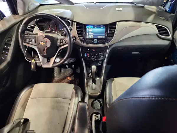 3GNCJPSB6KL147860 2019 CHEVROLET TRAX - Image 8