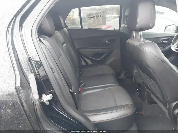 3GNCJPSB6KL179028 2019 CHEVROLET TRAX - Image 8