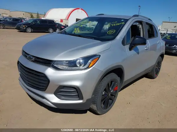 3GNCJPSB6KL213176 2019 CHEVROLET TRAX - Image 2