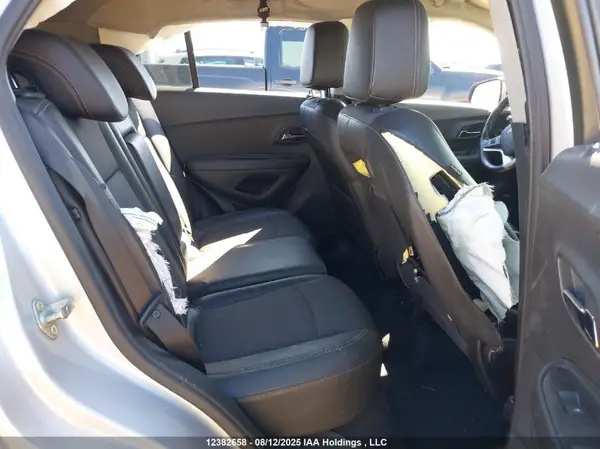 3GNCJPSB6KL213176 2019 CHEVROLET TRAX - Image 8