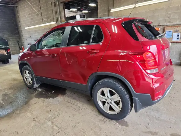 3GNCJPSB6KL253550 2019 CHEVROLET TRAX - Image 2