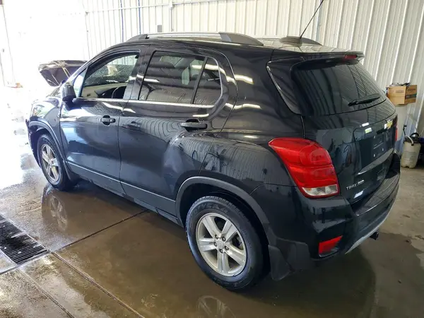 3GNCJPSB6KL276360 2019 CHEVROLET TRAX - Image 2