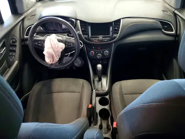 3GNCJPSB6KL276360 2019 CHEVROLET TRAX - Image 8