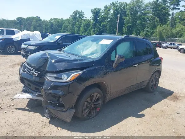 3GNCJPSB6KL310748 2019 CHEVROLET TRAX - Image 2