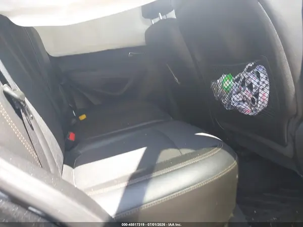 3GNCJPSB6KL310748 2019 CHEVROLET TRAX - Image 8
