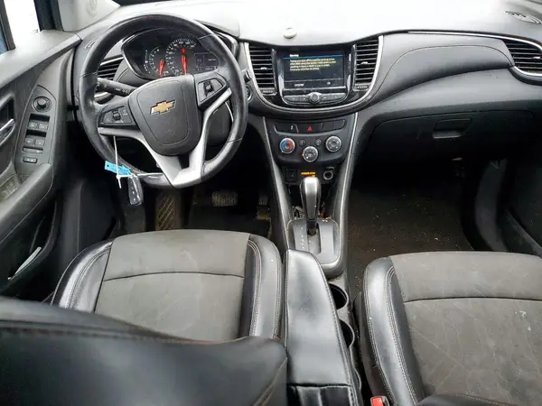 3GNCJPSB6KL317327 2019 CHEVROLET TRAX - Image 8