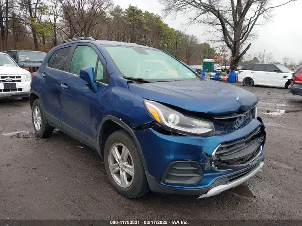 3GNCJPSB6KL337318 2019 CHEVROLET TRAX - Image 1