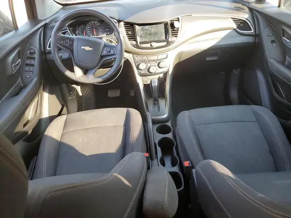 3GNCJPSB6KL378483 2019 CHEVROLET TRAX - Image 8