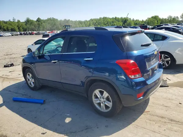3GNCJPSB6LL112429 2020 CHEVROLET TRAX - Image 2