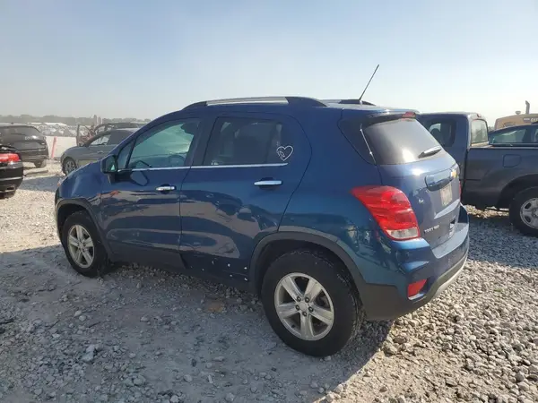 3GNCJPSB6LL149447 2020 CHEVROLET TRAX - Image 2