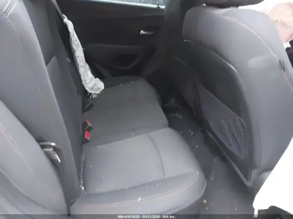 3GNCJPSB6LL185803 2020 CHEVROLET TRAX - Image 8