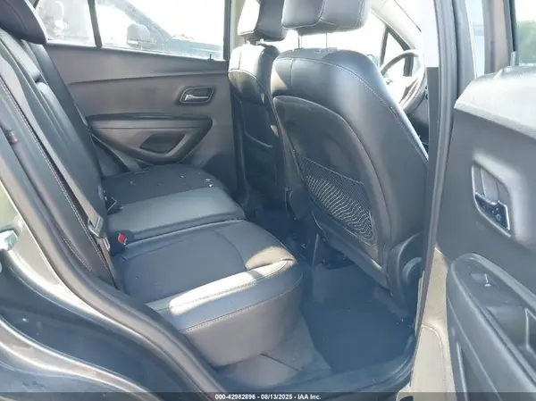 3GNCJPSB6LL194548 2020 CHEVROLET TRAX - Image 8
