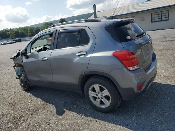 3GNCJPSB6LL230982 2020 CHEVROLET TRAX - Image 2