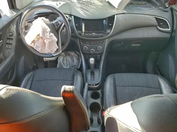3GNCJPSB6LL250472 2020 CHEVROLET TRAX - Image 8