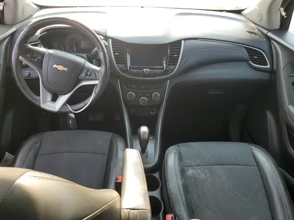 3GNCJPSB6LL320648 2020 CHEVROLET TRAX - Image 8