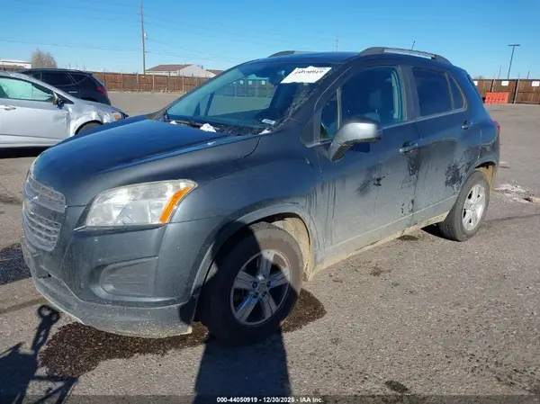 3GNCJPSB7GL139189 2016 CHEVROLET TRAX - Image 2