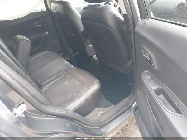 3GNCJPSB7GL155019 2016 CHEVROLET TRAX - Image 8