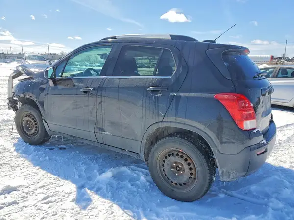 3GNCJPSB7GL212853 2016 CHEVROLET TRAX - Image 2