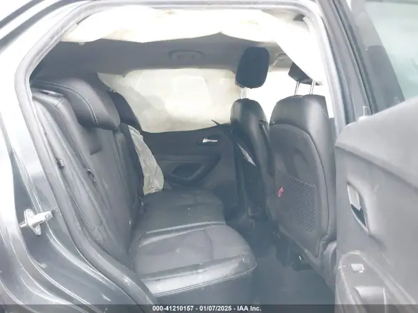 3GNCJPSB7GL235078 2016 CHEVROLET TRAX - Image 8
