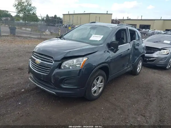 3GNCJPSB7GL257453 2016 CHEVROLET TRAX - Image 2