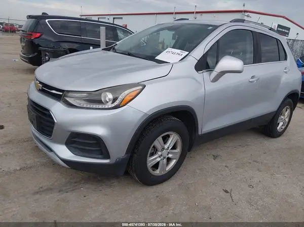 3GNCJPSB7HL132339 2017 CHEVROLET TRAX - Image 2