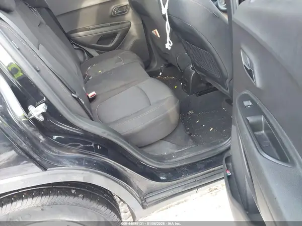 3GNCJPSB7HL134754 2017 CHEVROLET TRAX - Image 8