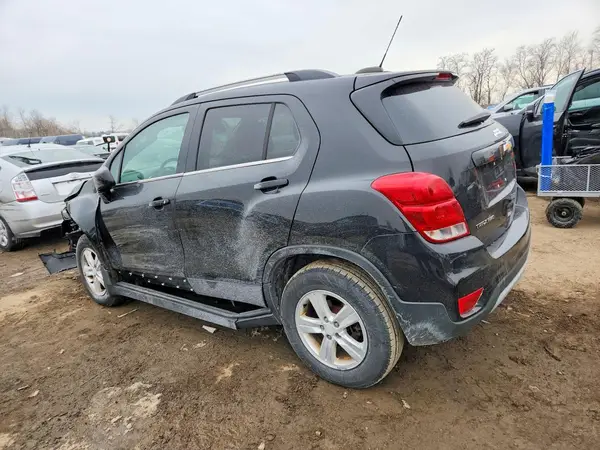 3GNCJPSB7HL135404 2017 CHEVROLET TRAX - Image 2