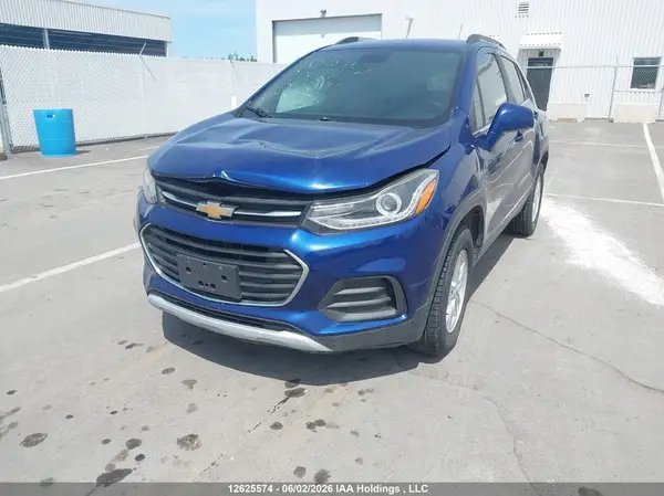 3GNCJPSB7HL140957 2017 CHEVROLET TRAX - Image 2