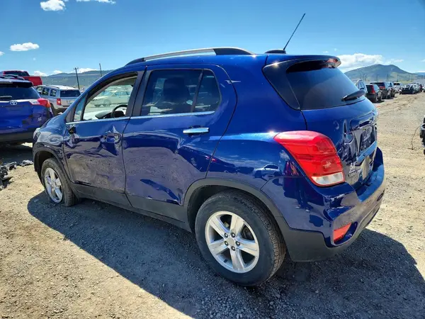 3GNCJPSB7HL157614 2017 CHEVROLET TRAX - Image 2