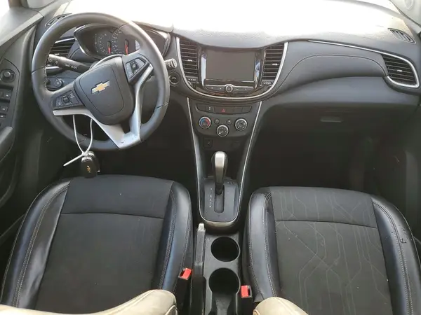 3GNCJPSB7HL194808 2017 CHEVROLET TRAX - Image 8