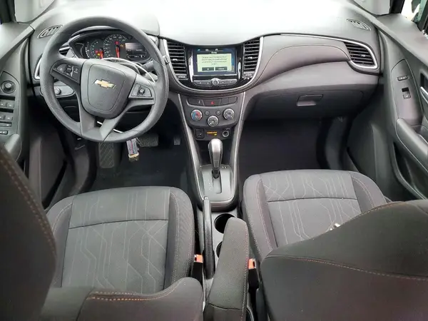 3GNCJPSB7HL219576 2017 CHEVROLET TRAX - Image 8