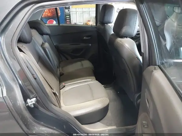 3GNCJPSB7HL231470 2017 CHEVROLET TRAX - Image 8