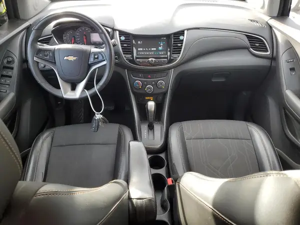 3GNCJPSB7HL250696 2017 CHEVROLET TRAX - Image 8