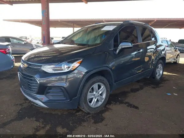 3GNCJPSB7HL252917 2017 CHEVROLET TRAX - Image 2