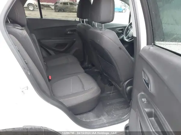 3GNCJPSB7HL253906 2017 CHEVROLET TRAX - Image 8