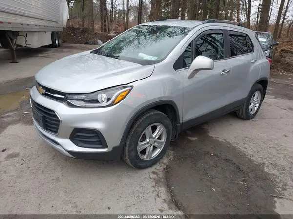 3GNCJPSB7HL286923 2017 CHEVROLET TRAX - Image 2