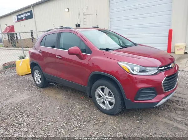 3GNCJPSB7JL178467 2018 CHEVROLET TRAX - Image 1