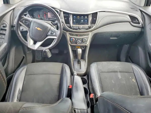 3GNCJPSB7JL279153 2018 CHEVROLET TRAX - Image 8