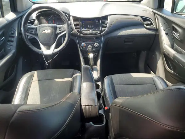 3GNCJPSB7JL354787 2018 CHEVROLET TRAX - Image 8