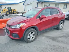 3GNCJPSB7JL367832 2018 CHEVROLET TRAX
